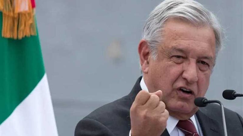 رئيس المكسيك ينتقد