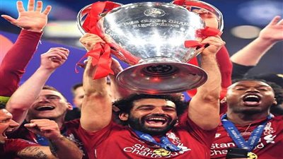 ليفربول يحتفل بالتتويج السادس على الطريقة المصرية