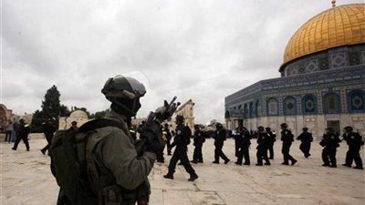 الرئاسة الفلسطينية تدين انتهاك الاحتلال الإسرائيلي حرمة الأقصى والاعتداء على المصلين