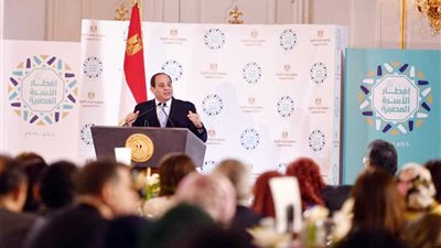 نشرة 24 .. الرئيس السيسي مصر ستبقى قوية ولا يمكن أن ينال منها أحد .. وقرار جمهوري بالعفو عن بعض المسجونين بمناسبة عيد الفطر‎