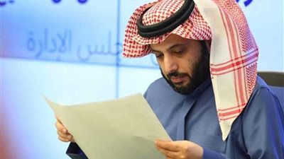 عاجل.. «آل الشيخ» يتلقى عرضًا مغريًا لبيع «بيراميدز»‎