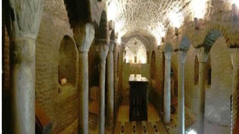 مغارة مصر القديمة..