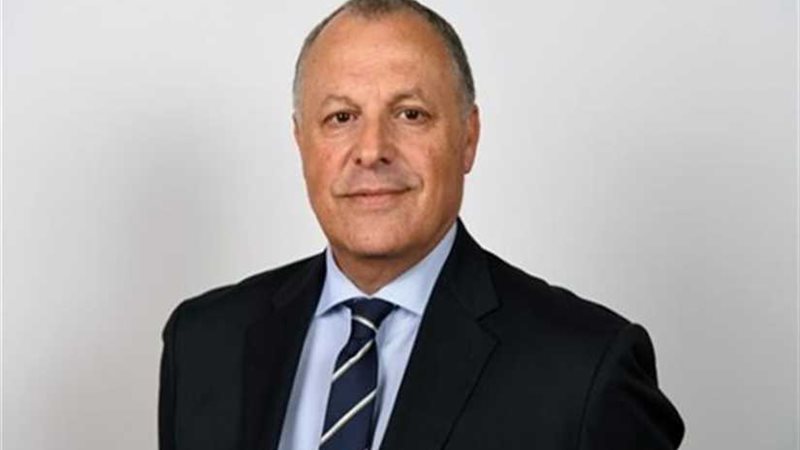 أبو ريدة يهنئ صلاح