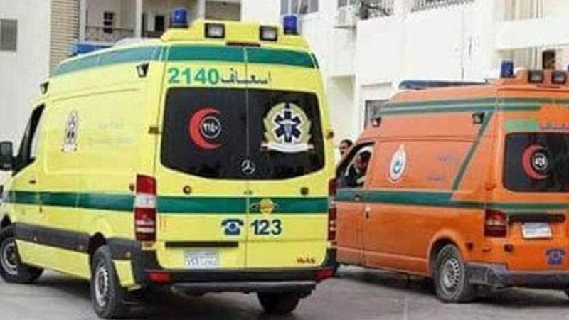 إصابة 5 في حادث مروري