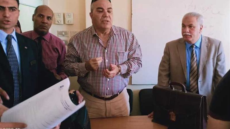 القوى العاملة: 30