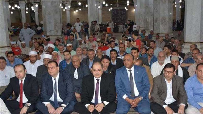 محافظ الغربية يشهد