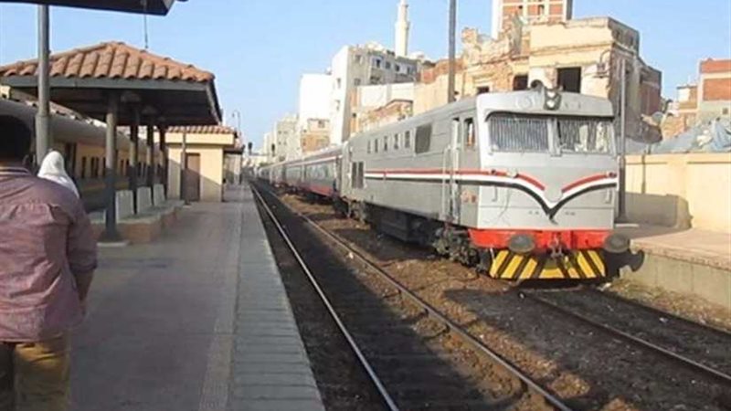 ننشر مواعيد القطارات