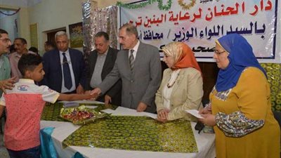 محافظ أسيوط يزور دور الأيتام لتقديم التهنئة بعيد الفطر.. صور