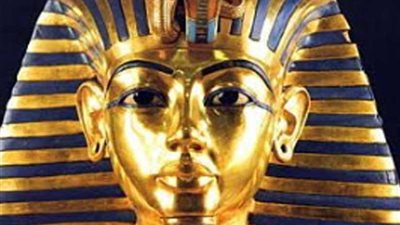 الآثار تكذب ادعاءات عرض قطعة أثرية منسوبة للملك توت عنخ أمون