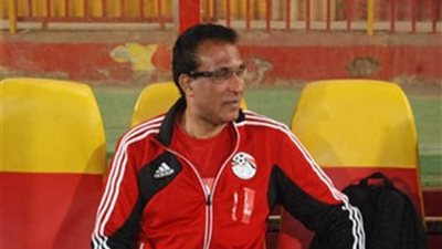 طبيب منتخب الشباب ينصح اللاعبين: احذروا كحك العيد