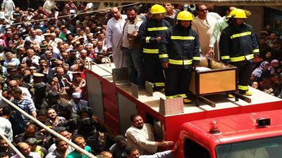 سوهاج.. جنازة عسكرية لشهداء ضحايا 