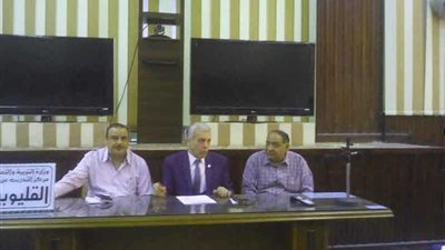 اجتماع طارئ بتعليم القليوبية استعدادًا لماراثون الثانوية العامة