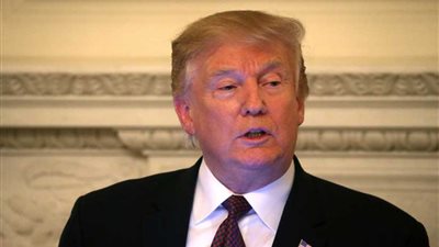 ترامب يغادر أيرلندا متجهًا إلى أمريكا لمواجهة بعض المشكلات السياسية في بلاده