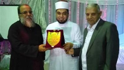 كاثوليك المنيا تكرم 20 شخصية من صانعي السلام