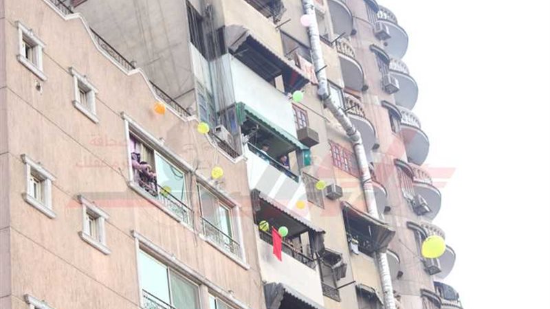 الاهالى تلقى البلالين