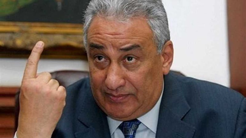 نقيب المحامين يعزي