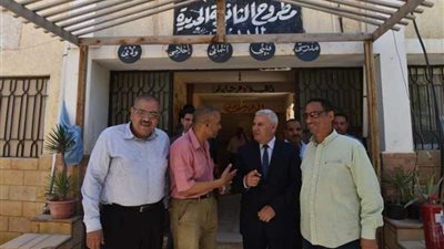 محافظ مطروح يتفقد لجان امتحانات الثانوية العامة