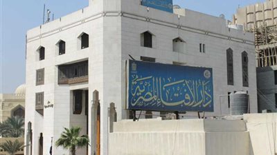 الإفتاء: الصلاة في المساجد التي بها أضرحة أولياء مستحبة