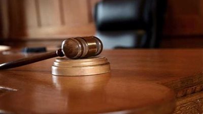 تأجيل محاكمة 5 متهمين بـ