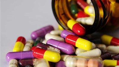 دراسة تكشف خطر المكملات الغذائية على صحة الشباب