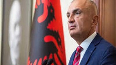 الحزب الحاكم فى ألبانيا يدعو لإجراء اقتراع بسحب الثقة من الرئيس بسبب إلغاء انتخابات البلدية