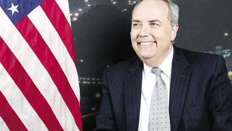 القائم بالأعمال الأمريكي: