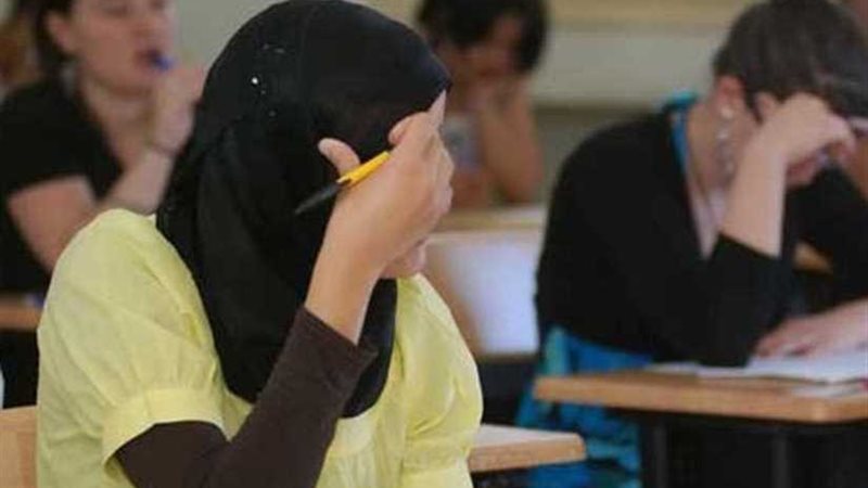 إصابة 7 طلاب خلال