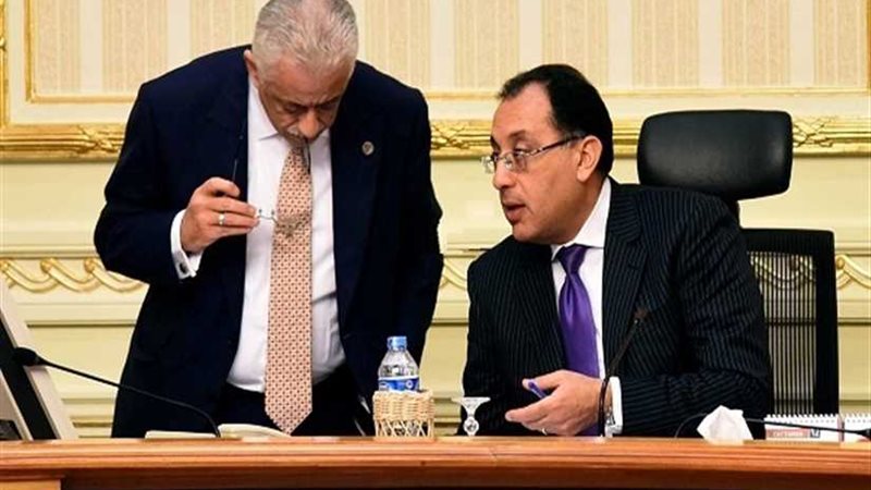 رئيس الوزراء يتابع