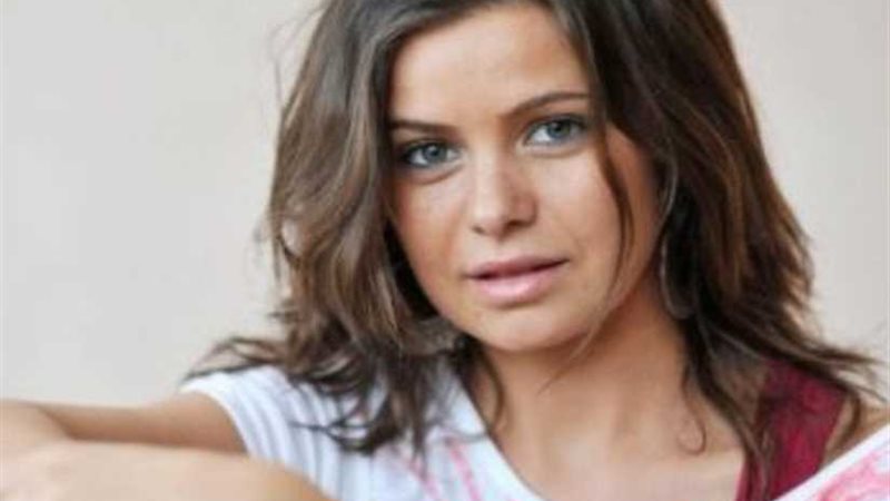 يسرا اللوزي: اختلاف