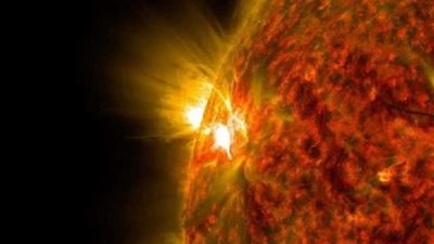 لأول مرة استمع إلى 