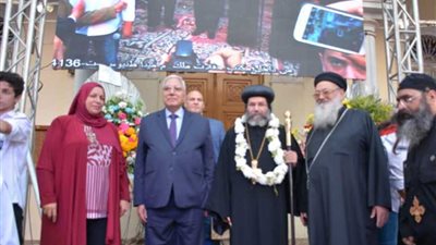 محافظ الدقهلية يشهد العيد العاشر لتجليس 