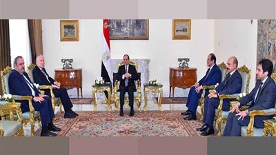 السيسي يشدد على عمق العلاقات المصرية الأمريكية