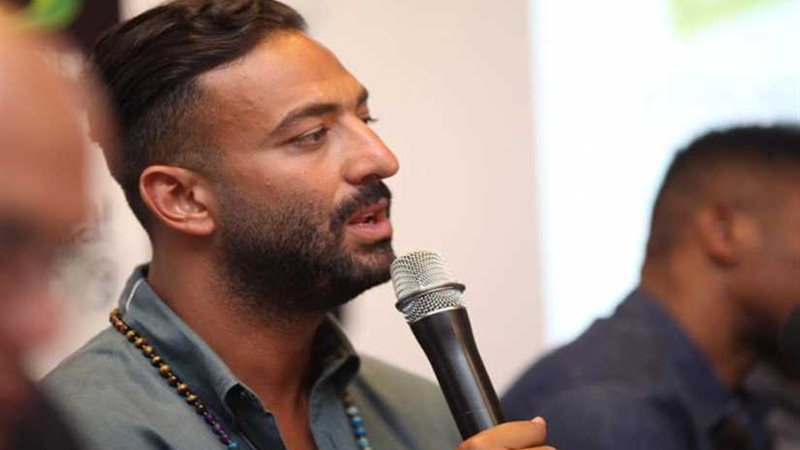 إفريقيا مع ميدو..