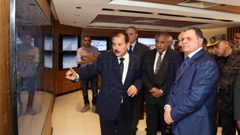 وزير الداخلية يتفقد
