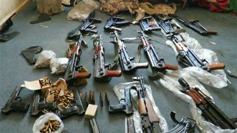 القبض على عاطل يتاجر