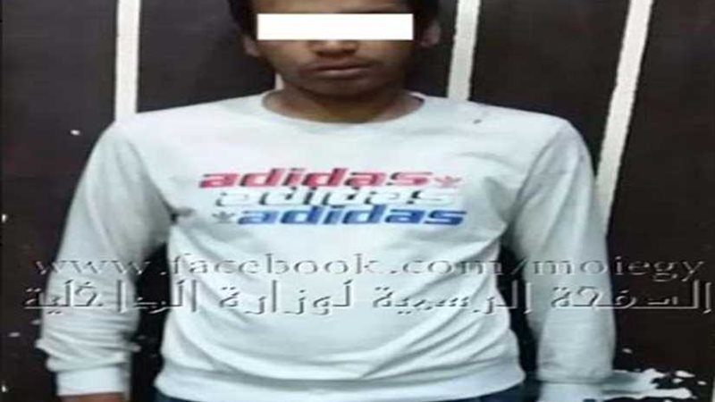 بعد اعتراضه على السرقة..