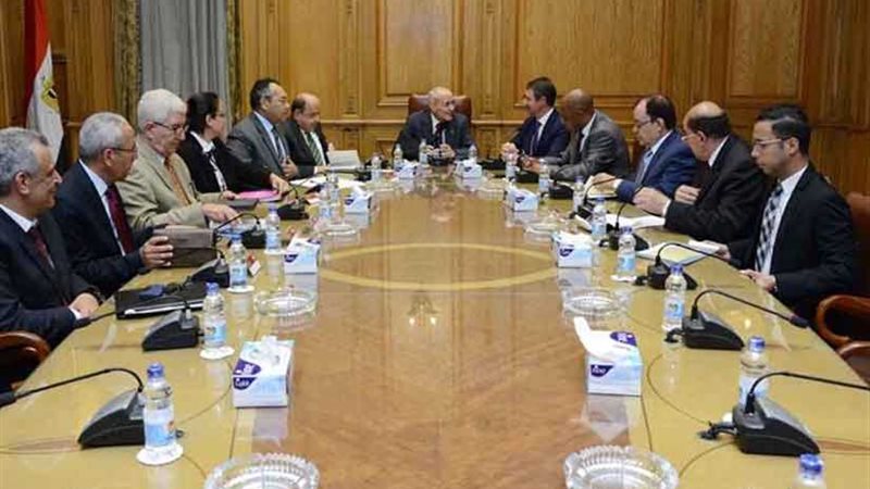 العصار يلتقي وفد