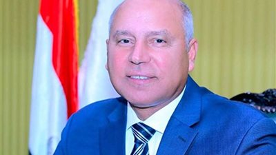 غدا.. وزير النقل يتفقد محطات ألف مسكن ونادي الشمس وهارون قبل افتتاحها أمام الجمهور