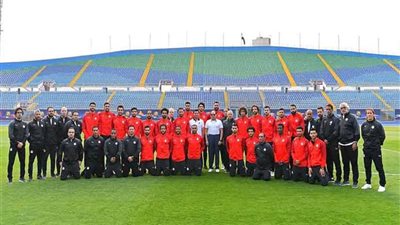 تفاصيل زيارة الرئيس السيسي لمعسكر تدريب المنتخب.. بالصور