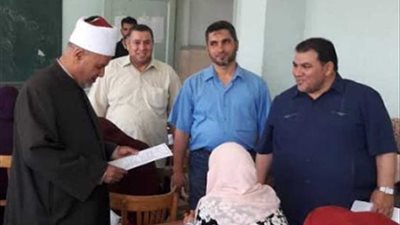 الأمير يتفقد امتحانات الدراسات الإسلامية والعربية للبنات بالشرقية