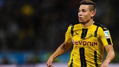 برشلونة يرغب في التعاقد مع المدافع الأيسر البرتغالي رافائيل جيريرو