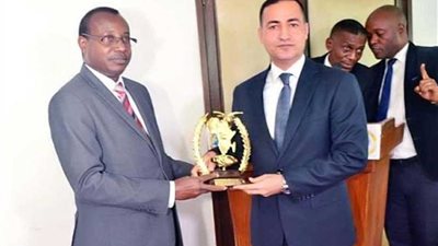 بمناسبة استضافة 