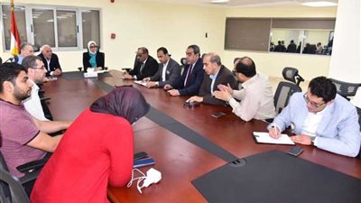 وزيرة الصحة تتابع التجهيزات ونظم التشغيل بالمنشآت الطبية للتأمين الصحي الشامل