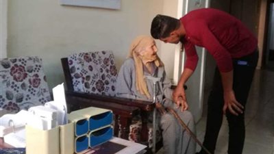 التدخل السريع يعيد مسنة طنطا إلى أسرتها