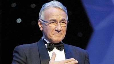 نقابة المهن التمثيلية تؤكد استقرار الحالة الصحية للفنان الكبير عزت أبوعوف