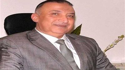 طبيب إسكندرية ينتحر حزنا على مرض أبيه