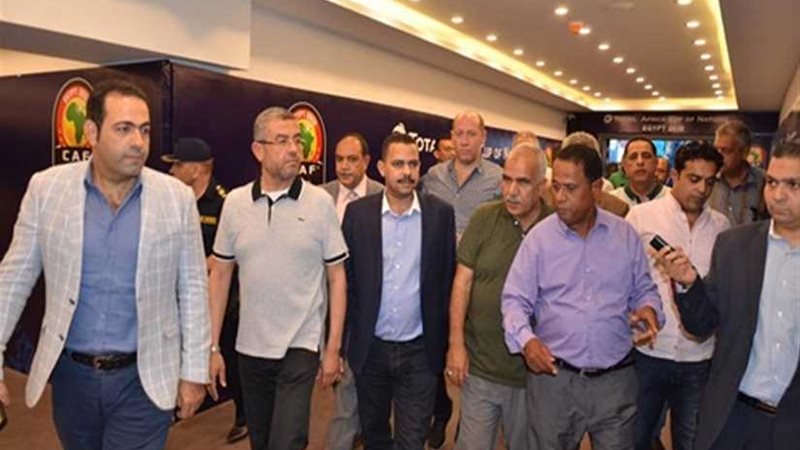 وفد البرلمان يصل