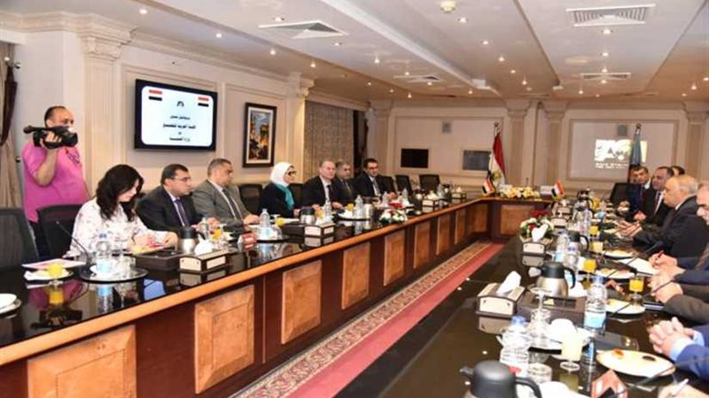 وزيرة الصحة تتوجه