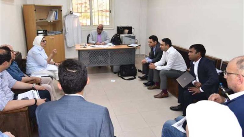 وزيرة الصحة تبحث