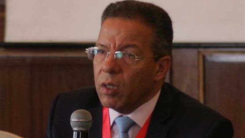 وكيل الأطباء يخاطب